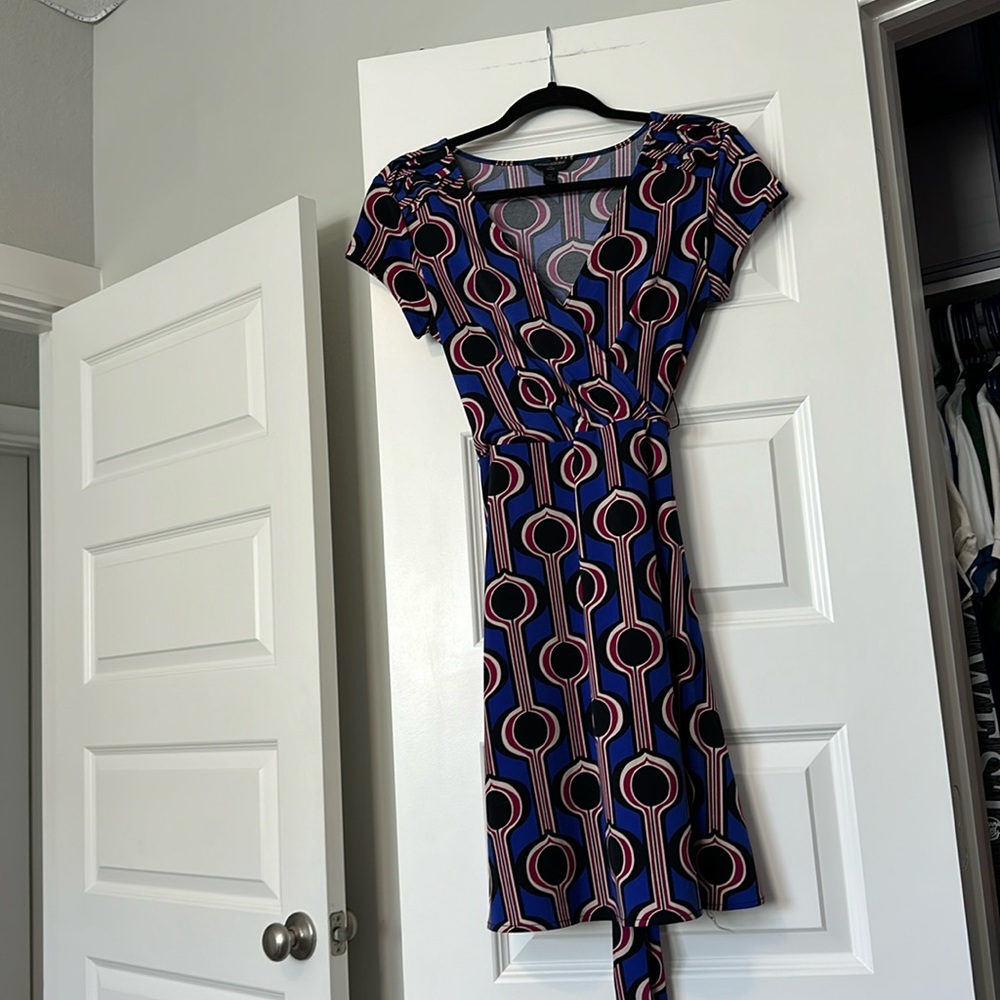 Banana Republic Short Sleeve Geometric Faux Wrap Dress Petite Small